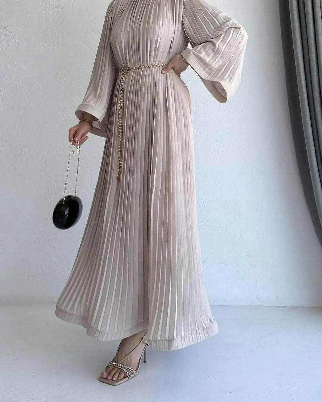 Boutique Wholesale 2025 Summer New Fashionable Round Neck Pleated Loose Casual Women's Dress